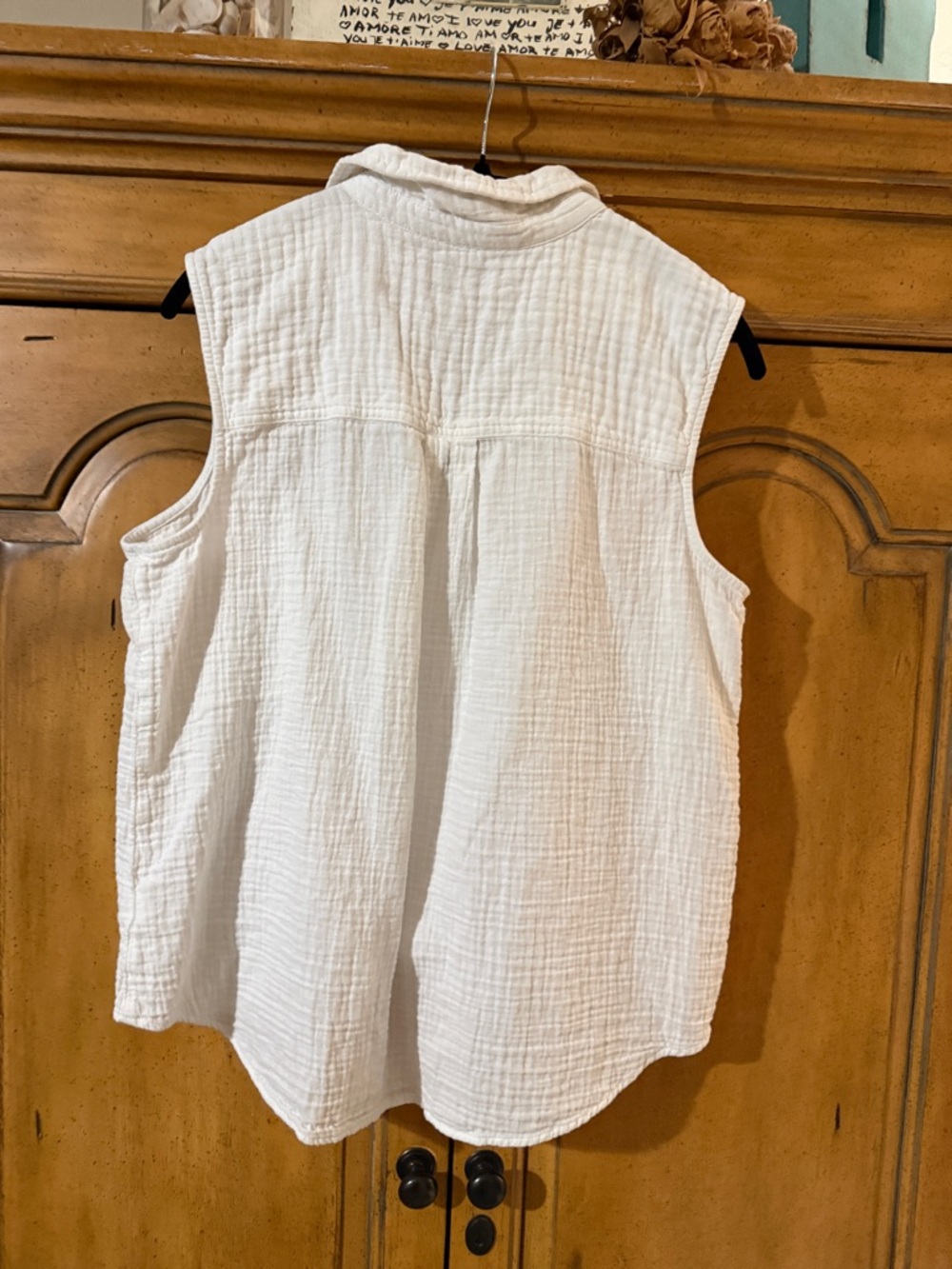 SO White Sleeveless Button-Up Tie Front Gauze Top - Picture 2 of 5